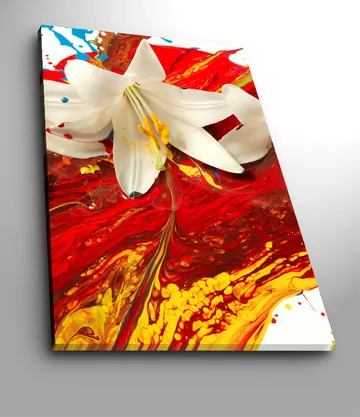 Canvastavla 70x100 cm - Vit lilja som framträder mot en bakgrund av intensiva röda och gula färger - Röd / Gul / Vit - Inredning - Tavlor & posters - Canvastavla