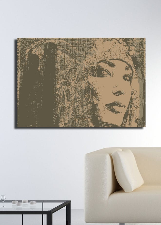 Canvastavla 70x100 cm - Porträtt av en kvinna med en mystisk och uttrycksfull blick - Beige / Brun - Inredning - Tavlor & posters - Canvastavla