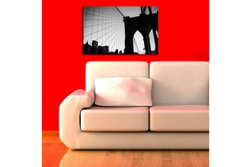 Canvastavla 70x45 cm - Silhuett av Brooklyn Bridge mot en dramatisk himmel - Svart / Grå - Inredning - Tavlor & posters - Canvastavla