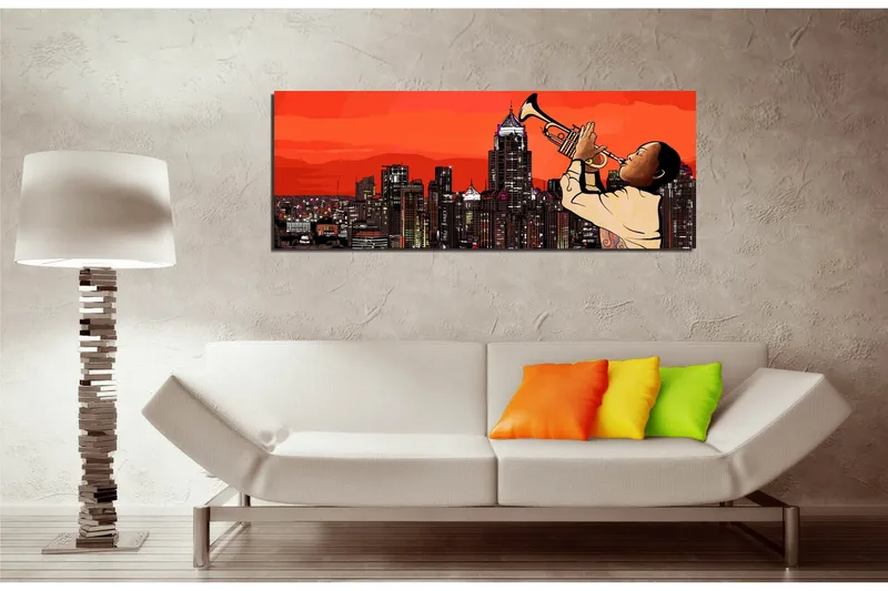 Canvastavla 80x30 cm - Spelande trumpetare mot en stadssilhuett i solnedgången - Röd / Svart / Beige - Inredning - Tavlor & posters - Canvastavla