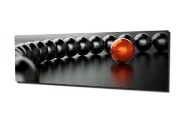 Canvastavla 80x30 cm - Svart och röd kulkedja med en framträdande röd kula - Svart / Röd - Inredning - Tavlor & posters - Canvastavla