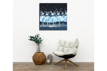 Canvastavla - Dansande ballerinaer i ljusblå klänningar - Ljusblå / Svart / Vit - Inredning - Tavlor & posters - Canvastavla