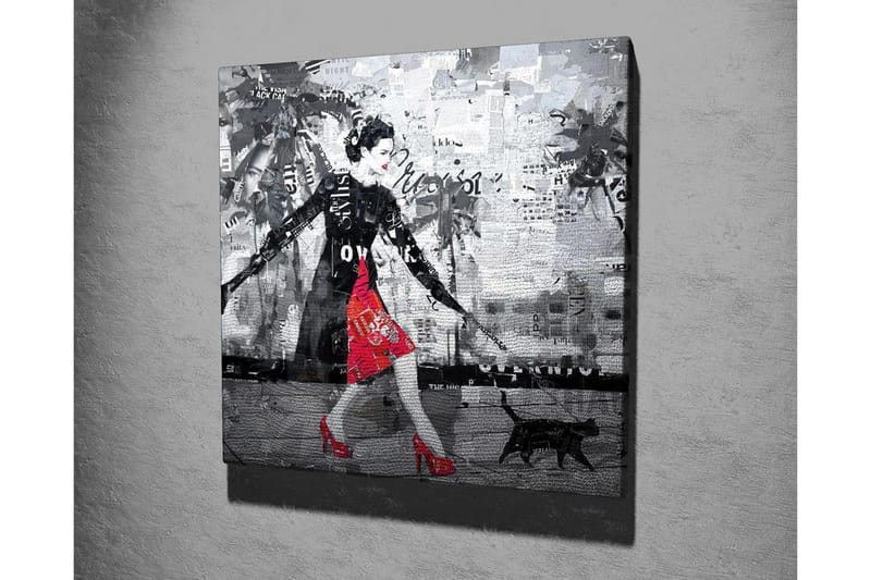 Canvastavla - Elegant kvinna i röd klänning med svart katt i en urban miljö - Röd / Svart / Grå - Inredning - Tavlor & posters - Canvastavla