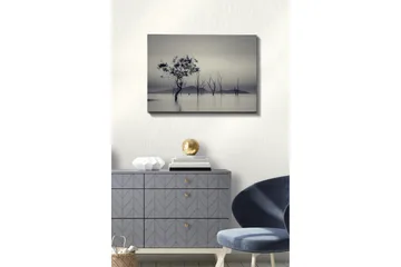 Canvastavla - Ensamstående träd i dimmig vattenlandskap - Svart / Grå / Vit - Inredning - Tavlor & posters - Canvastavla