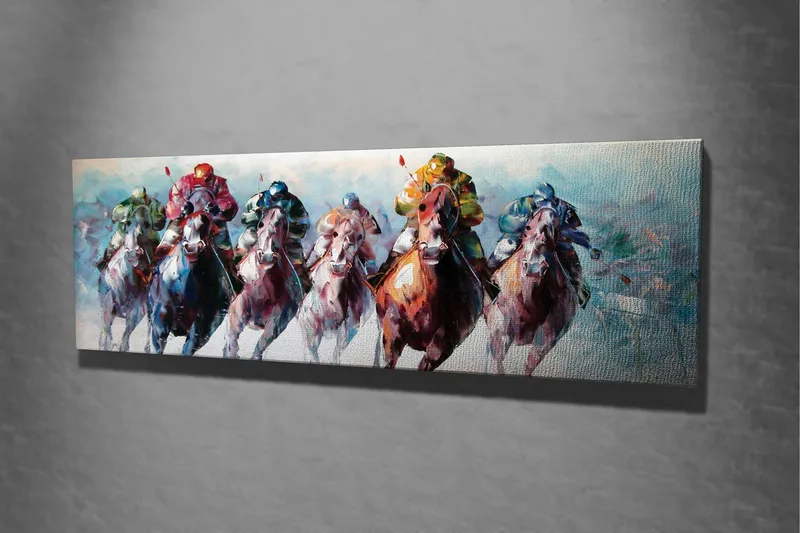 Canvastavla - Hästar i full galopp med jockeyer i färgglada kläder - Röd / Grön / Blå - Inredning - Tavlor & posters - Canvastavla