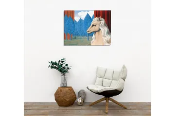 Canvastavla - Hästhuvud med vit man i en drömlik skogsmiljö - Blå / Röd / Beige - Inredning - Tavlor & posters - Canvastavla