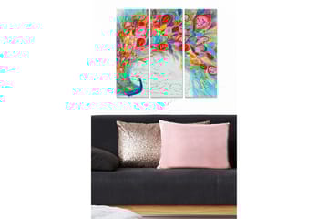 Canvastavla i trä 3-delar 50x70 cm - Färgglad fjäderdräkt av en påfågel som sprider sig i en dynamisk komposition - Blå / Röd / Rosa - Inredning - Tavlor & posters - Canvastavla