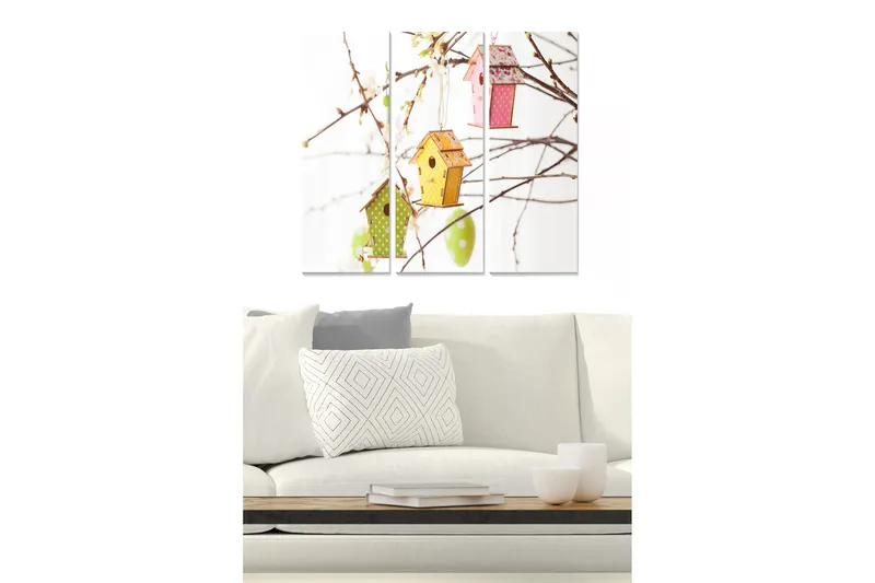 Canvastavla i trä 3-delar 50x70 cm - Färgglada fågelholkar hängande i grenar - Grön / Gul / Rosa - Inredning - Tavlor & posters - Canvastavla