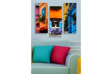 Canvastavla i trä 3-delar 50x70 cm - Färgglada husfasader med cykel och blommor - Orange / Blå / Lila - Inredning - Tavlor & posters - Canvastavla