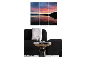 Canvastavla i trä 3-delar 50x70 cm - Färgsprakande solnedgång över en spegelblanka sjö - Rosa / Blå / Orange - Inredning - Tavlor & posters - Canvastavla