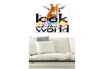 Canvastavla i trä 3-delar 50x70 cm - Giraff med lekfullt uttryck och färgglad text - Orange / Svart / Rosa - Inredning - Tavlor & posters - Canvastavla