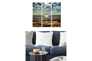 Canvastavla i trä 3-delar 50x70 cm - Havsutsikt med solreflexer och moln på himlen - Blå / Beige / Grå - Inredning - Tavlor & posters - Canvastavla