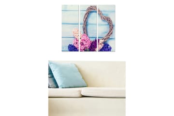 Canvastavla i trä 3-delar 50x70 cm - Hjärtformad krans av grenar med färgglada blommor i rosa och lila nyanser - Rosa / Lila / Blå - Inredning - Tavlor & posters - Canvastavla