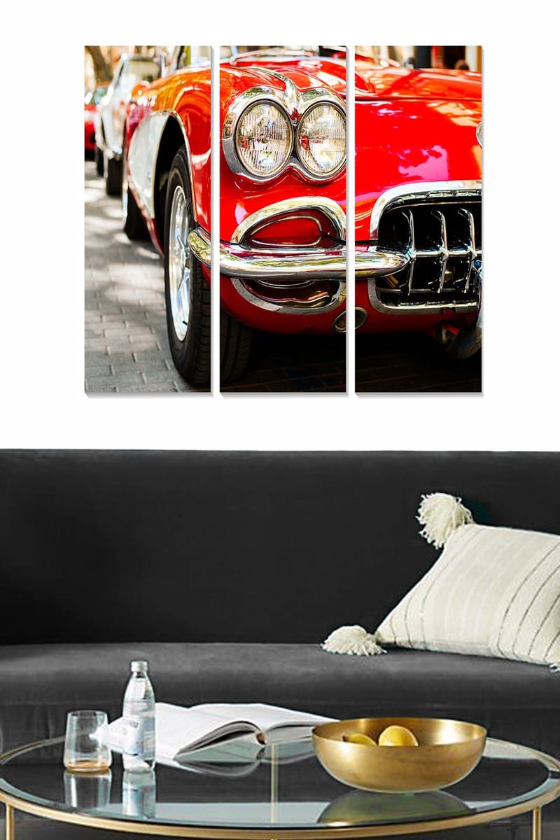 Canvastavla i trä 3-delar 50x70 cm - Klassisk röd sportbil med glänsande kromdetaljer, Röd / Krom / Svart