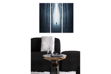 Canvastavla i trä 3-delar 50x70 cm - Mystisk skog med en ensam figur i dimma - Mörkblå / Grå / Svart - Inredning - Tavlor & posters - Canvastavla