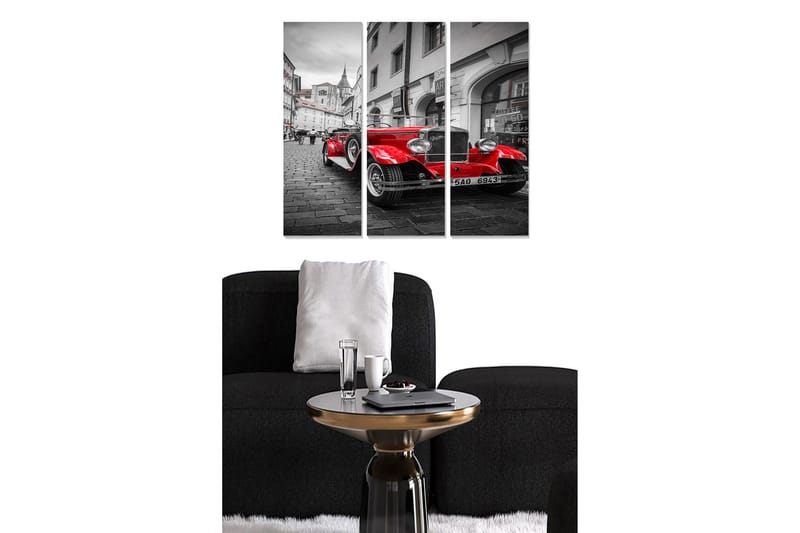 Canvastavla i trä 3-delar 50x70 cm - Röd klassisk bil på en gammal stadsgata, Röd / Svart / Grå