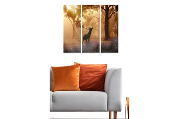 Canvastavla i trä 3-delar 50x70 cm - Ståtlig älg i dimmig skogsmiljö - Guld / Mörkbrun / Grå - Inredning - Tavlor & posters - Canvastavla