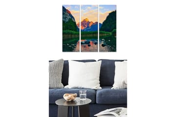 Canvastavla i trä 3-delar 50x70 cm - Storslagen berglandskap med spegelbild i stilla vatten - Grön / Blå / Orange - Inredning - Tavlor & posters - Canvastavla