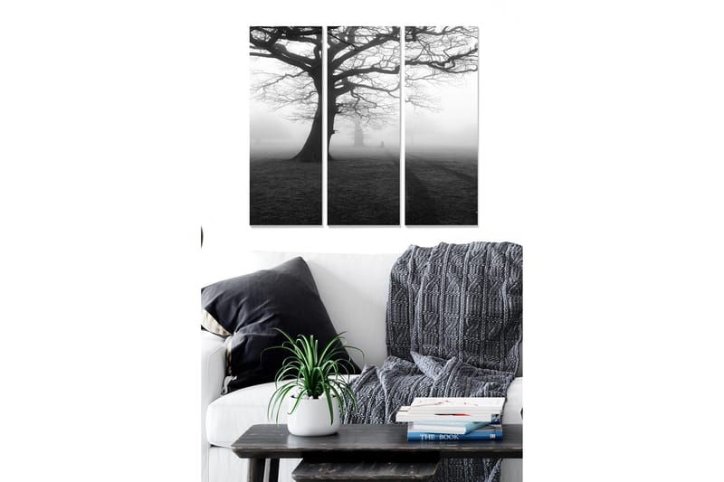 Canvastavla i trä 3-delar 50x70 cm - Stort, naket träd i dimmig landskapsscen, Svart / Grå