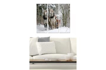 Canvastavla i trä 3-delar 50x70 cm - Två hästar i snölandskap med en släde - Vit / Grå / Brun - Inredning - Tavlor & posters - Canvastavla