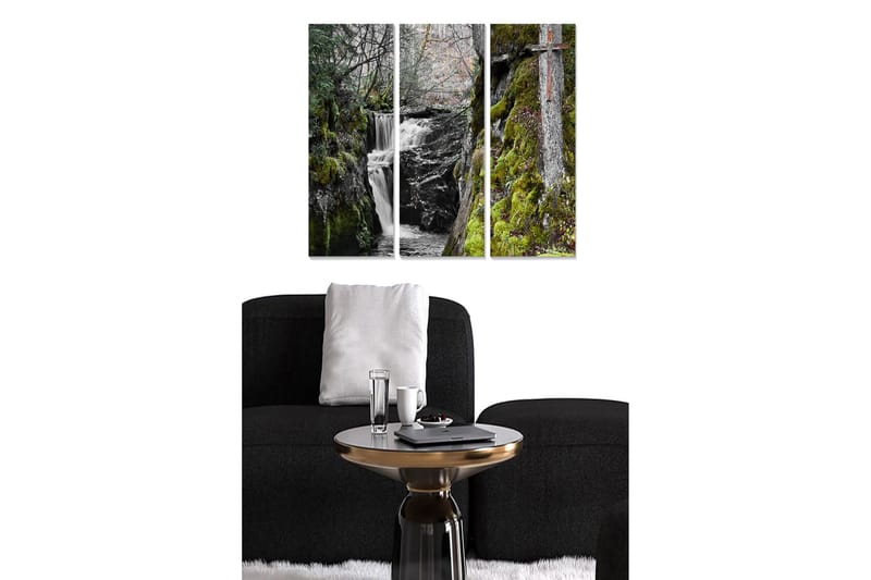 Canvastavla i trä 3-delar 50x70 cm - Vattenfall omgiven av grönskande mossa och träd, Grön / Svart / Vit