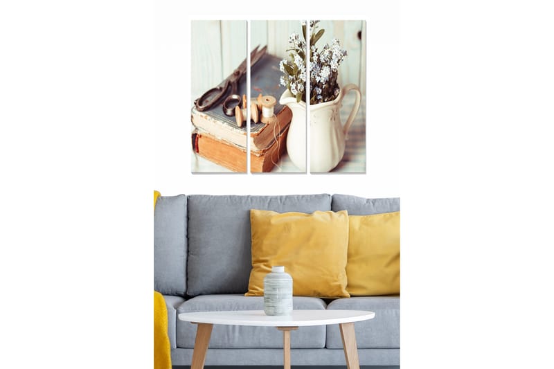 Canvastavla i trä 3-delar 50x70 cm - Vintage stilleben med böcker och blommor i en kanna, Beige / Brun / Grön
