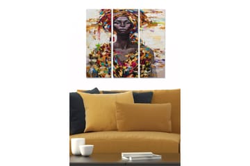 Canvastavla i trä 3-delar 50x70 cm - Porträtt av en kvinna med färgglad huvudbonad och kläder - Mörkbrun / Guld / Röd - Inredning - Tavlor & posters - Canvastavla