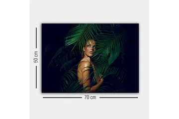 Canvastavla - Kvinna delvis dold bakom gröna palmblad - Mörkgrön / Hudton / Svart - Inredning - Tavlor & posters - Canvastavla