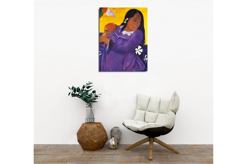 Canvastavla - Kvinna i lila klänning som håller en frukt - Lila / Gul / Vit - Inredning - Tavlor & posters - Canvastavla