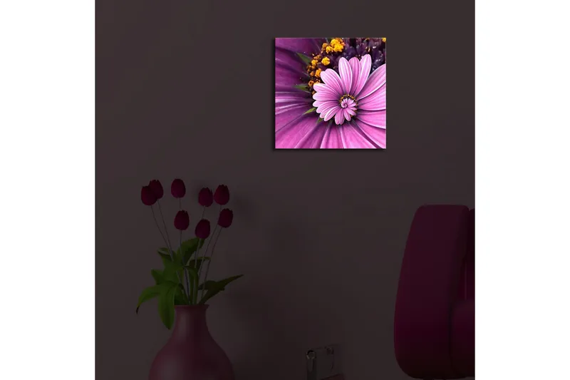 Canvastavla med LED-belysning 28x28 cm - Färgglad blomma med rosa och lila kronblad - Rosa / Lila / Gult - Inredning - Tavlor & posters - Canvastavla
