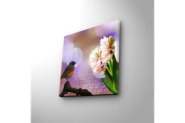 Canvastavla med LED-belysning 28x28 cm - Fågel på en gren med blommor i fokus - Rosa / Grön / Lila - Inredning - Tavlor & posters - Canvastavla