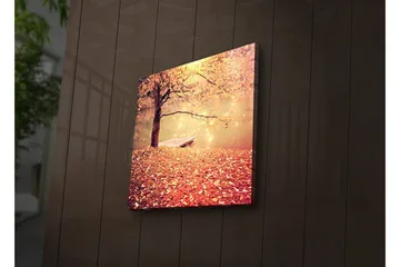 Canvastavla med LED-belysning 28x28 cm - Vacker höstscen med ett träd och en båt vid en spegelblanka sjö - Orange / Guld / Brun - Inredning - Tavlor & posters - Canvastavla