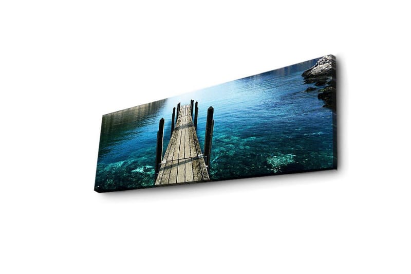 Canvastavla med LED-belysning 30x90 cm - Brygga som sträcker sig ut över klart vatten - Blå / Grön / Brun - Inredning - Tavlor & posters - Canvastavla