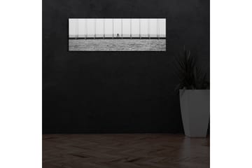 Canvastavla med LED-belysning 30x90 cm - Cyklist på en bro över vatten - Svart / Vitt / Grått - Inredning - Tavlor & posters - Canvastavla