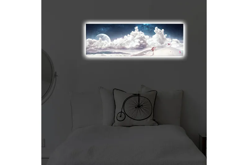 Canvastavla med LED-belysning 30x90 cm - Drömlik landskap med en ensam figur som bär ett paraply i en snöig miljö under en stjärnklar himmel - Blå / Vit / Rosa - Inredning - Tavlor & posters - Canvastavla