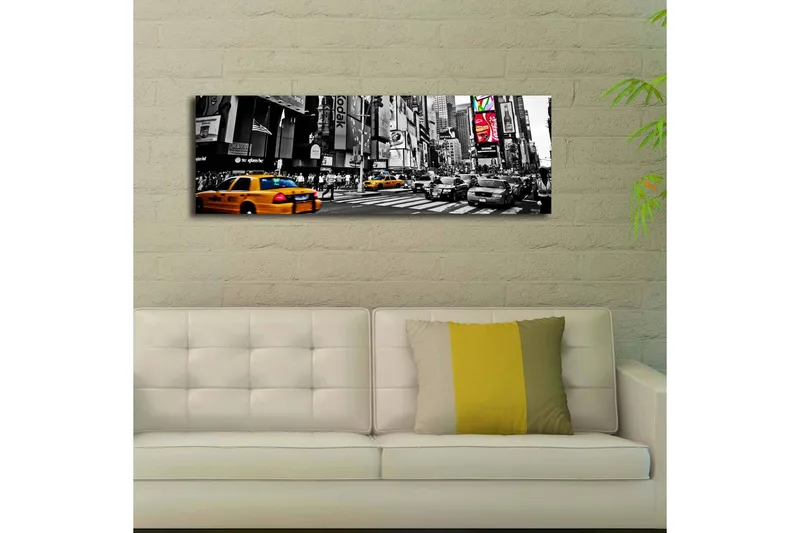 Canvastavla med LED-belysning 30x90 cm - Livlig stadsbild med gula taxibilar i en urban miljö - Gul / Svart / Grå - Inredning - Tavlor & posters - Canvastavla