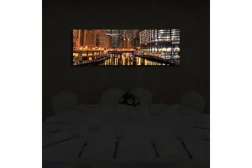 Canvastavla med LED-belysning 30x90 cm - Nattlig stadsbild med reflektioner i vattnet - Guld / Blå / Svart - Inredning - Tavlor & posters - Canvastavla
