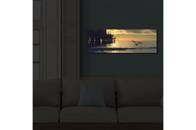 Canvastavla med LED-belysning 30x90 cm - Solnedgång över havet med en fågel i flykt - Orange / Blå / Grå - Inredning - Tavlor & posters - Canvastavla