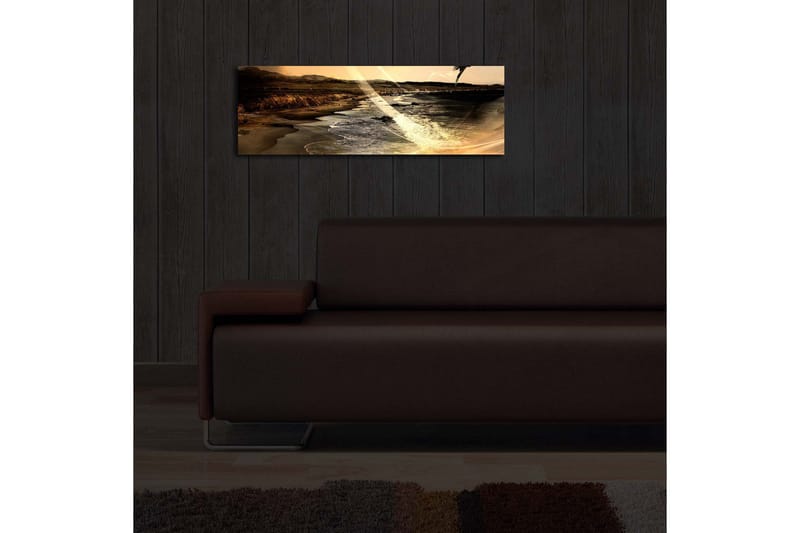 Canvastavla med LED-belysning 30x90 cm - Stämningsfull strandlandskap med hav och berg i bakgrunden - Guld / Brunt / Svart - Inredning - Tavlor & posters - Canvastavla