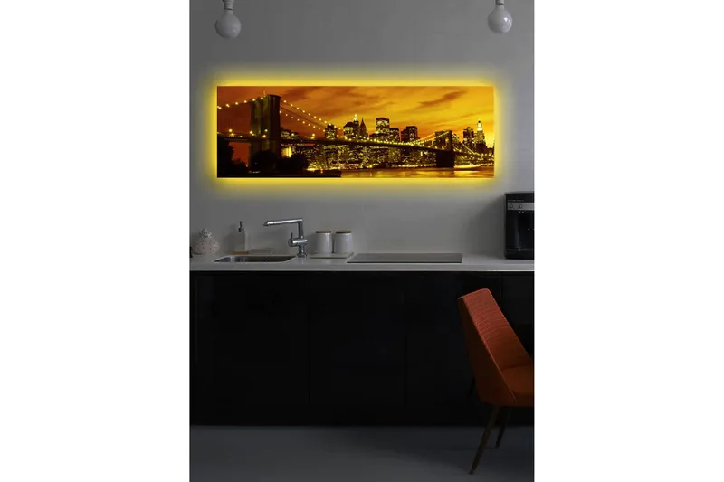 Canvastavla med LED-belysning 30x90 cm - Stadssilhuett med bro i solnedgångens gyllene ljus - Guld / Svart / Orange - Inredning - Tavlor & posters - Canvastavla