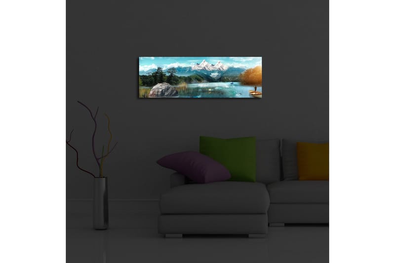 Canvastavla med LED-belysning 30x90 cm - Storslagen fjällandskap med en fiskare i en båt på en spegelblanka sjö - Blå / Grön / Vit - Inredning - Tavlor & posters - Canvastavla