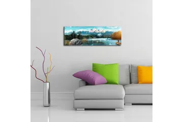 Canvastavla med LED-belysning 30x90 cm - Storslagen fjällandskap med en fiskare i en båt på en spegelblanka sjö - Blå / Grön / Vit - Inredning - Tavlor & posters - Canvastavla