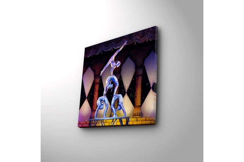 Canvastavla med LED-belysning 40x40 cm - Akrobatisk uppvisning med tre personer i balans på en plattform - Blå / Gul / Lila - Inredning - Tavlor & posters - Canvastavla