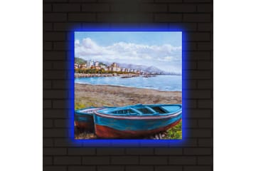 Canvastavla med LED-belysning 40x40 cm - Båt vid strandkanten med en vacker havsutsikt - Blå / Grön / Brun - Inredning - Tavlor & posters - Canvastavla