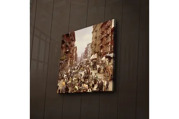 Canvastavla med LED-belysning 40x40 cm - Livlig gata med människor och marknadsstånd - Brun / Beige / Grön - Inredning - Tavlor & posters - Canvastavla