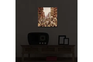 Canvastavla med LED-belysning 40x40 cm - Livlig gata med människor och marknadsstånd - Brun / Beige / Grön - Inredning - Tavlor & posters - Canvastavla