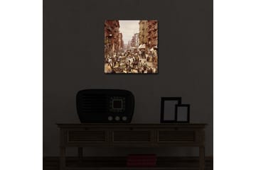 Canvastavla med LED-belysning 40x40 cm - Livlig gata med människor och marknadsstånd - Brun / Beige / Grön - Inredning - Tavlor & posters - Canvastavla