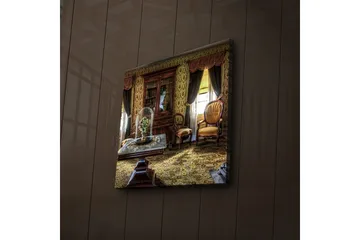 Canvastavla med LED-belysning 40x40 cm - Välkomnande inredning med antika möbler och blommor under glasmonter - Guld / Brun / Grön - Inredning - Tavlor & posters - Canvastavla