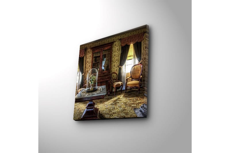 Canvastavla med LED-belysning 40x40 cm - Välkomnande inredning med antika möbler och blommor under glasmonter - Guld / Brun / Grön - Inredning - Tavlor & posters - Canvastavla