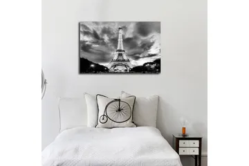 Canvastavla med LED-belysning 45x70 cm - Dramatisk fotobild över upptänt Eiffeltorn i Paris med molnhimmel i svartvit - Svart / Vit - Inredning - Tavlor & posters - Canvastavla